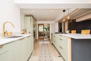 Photo 15- click for photo gallery